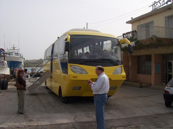 Bus Anfibio 004